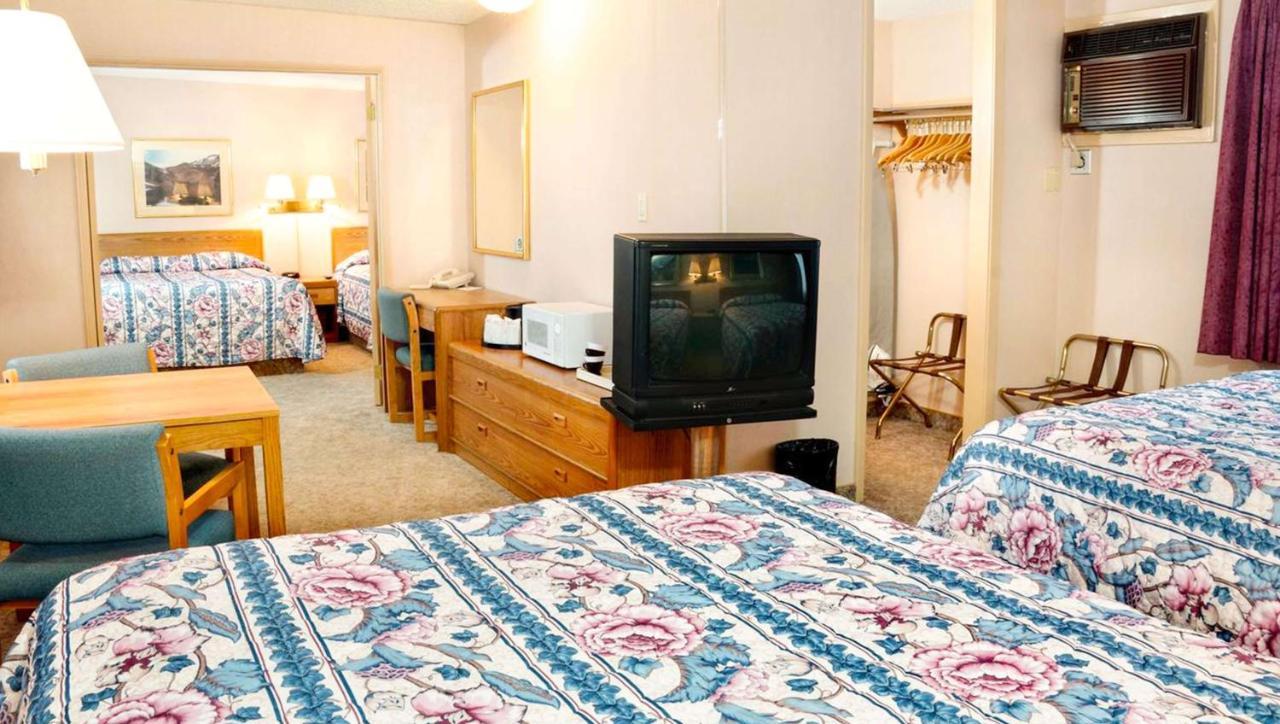 Ruby Inn Bridgeport Bagian luar foto