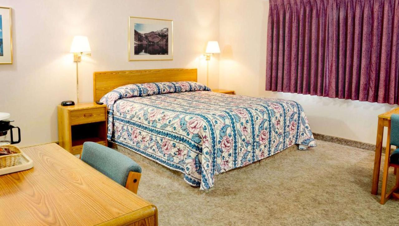 Ruby Inn Bridgeport Bagian luar foto
